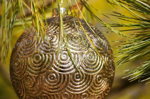 Why Artificial Christmas Trees Make the Holidays Special